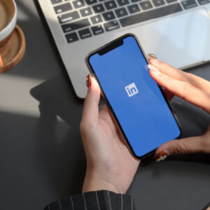 JORNADA: LINKEDIN... ¿CÓMO POSICIONAR TU MARCA Y LOGRAR CONTACTOS?